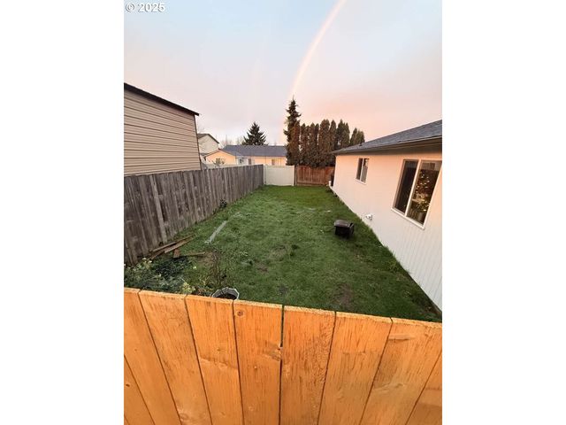 8608 Ne 139TH Ave, Vancouver, WA 98682