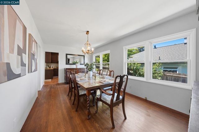 848 Talbart St, Martinez, CA 94553