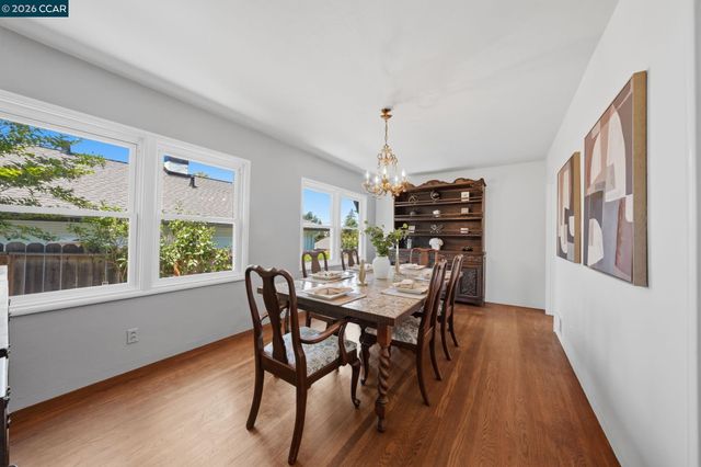 848 Talbart St, Martinez, CA 94553