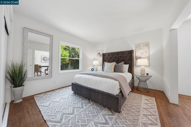 848 Talbart St, Martinez, CA 94553