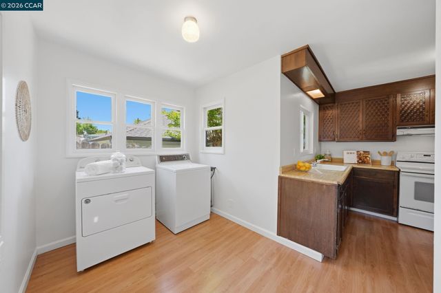 848 Talbart St, Martinez, CA 94553
