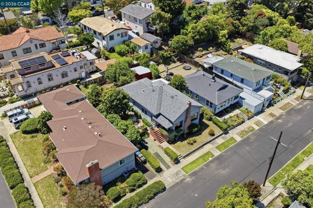 848 Talbart St, Martinez, CA 94553