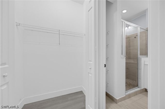 9045 Madrid CIR, Naples, FL 34104