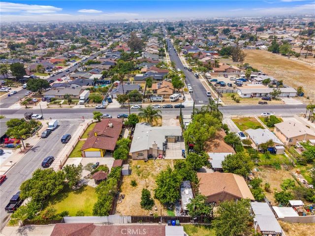 9085 Poplar, Fontana, CA 92335