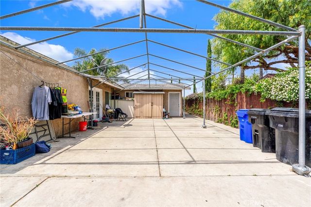 9085 Poplar, Fontana, CA 92335