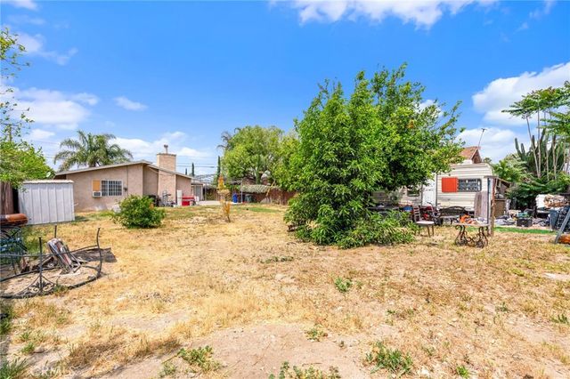 9085 Poplar, Fontana, CA 92335