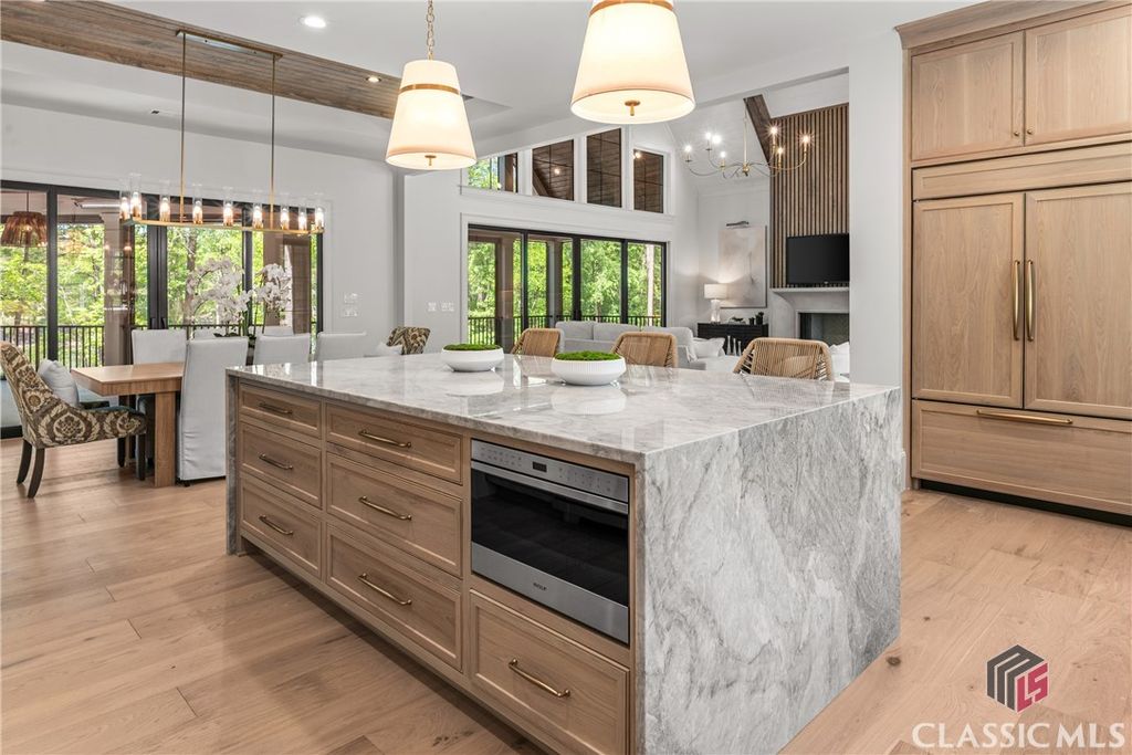 Image 21 of property listing at 1154 W Terrace Drive, Greensboro, GA 30642