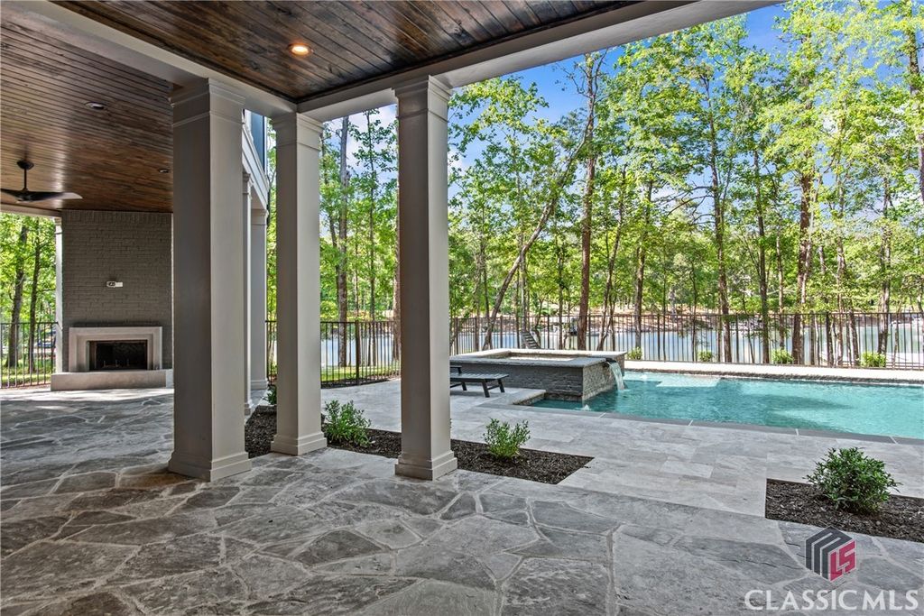 Image 44 of property listing at 1154 W Terrace Drive, Greensboro, GA 30642