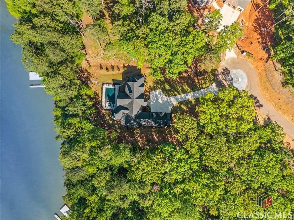 Image 71 of property listing at 1154 W Terrace Drive, Greensboro, GA 30642