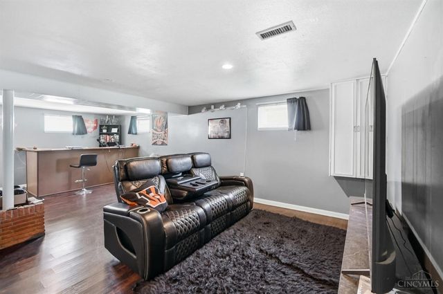 9108 Orangewood Drive, Colerain Twp, OH 45231