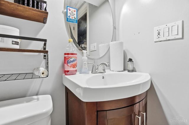 9108 Orangewood Drive, Colerain Twp, OH 45231