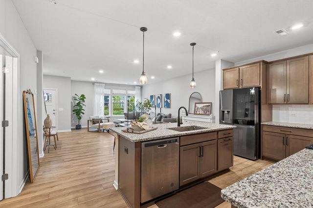 14544 Twin Lakes Circle, Burnsville, MN 55306