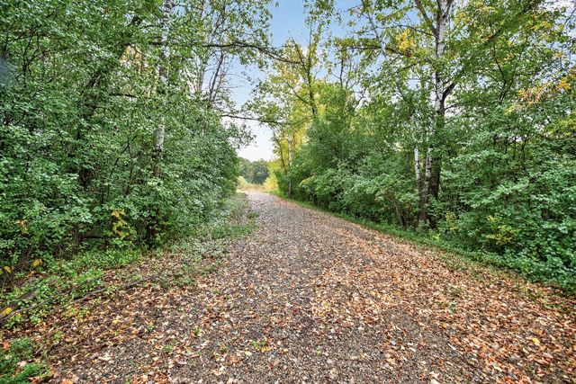 14544 Twin Lakes Circle, Burnsville, MN 55306