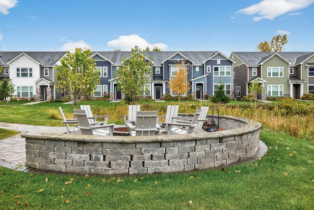 14544 Twin Lakes Circle, Burnsville, MN 55306