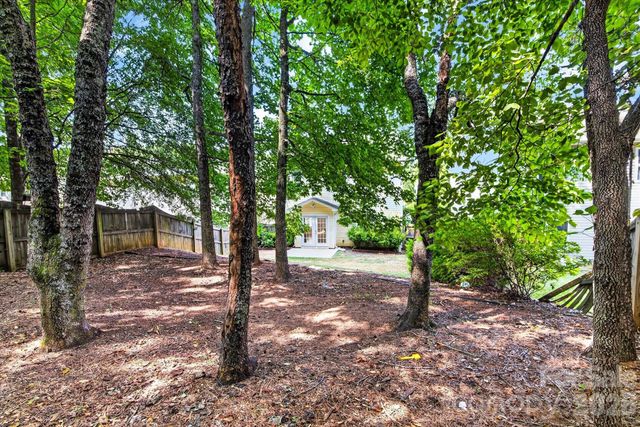 442 Tribune Drive, Charlotte, NC 28214