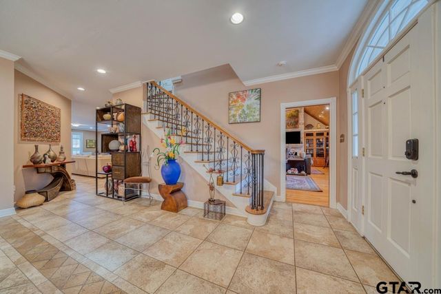 1200 Lesley Ln., Longview, TX 75604