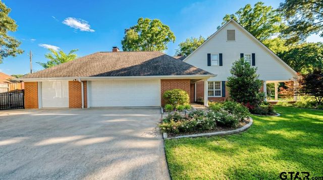 1200 Lesley Ln., Longview, TX 75604