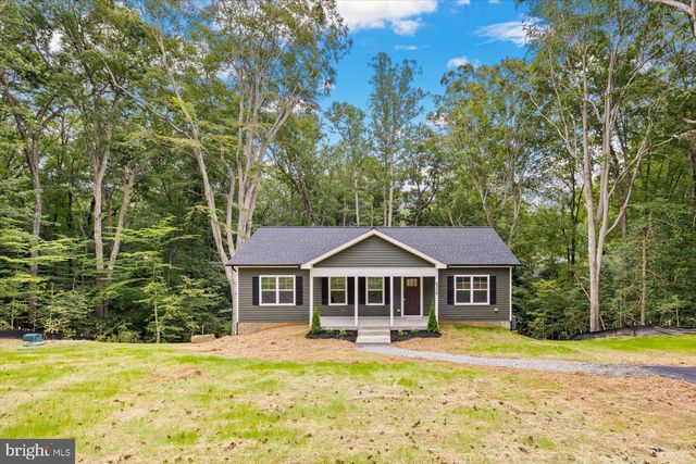 8339 KENNEDY DR, King George, VA 22485