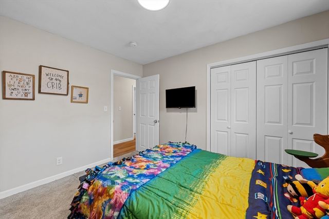 78 Asnebumskit Road, Paxton, MA 01612