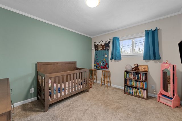 78 Asnebumskit Road, Paxton, MA 01612