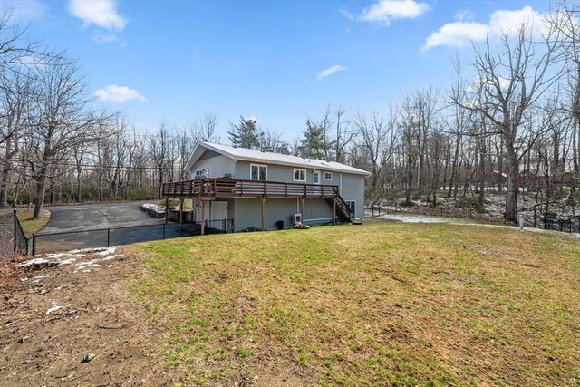 78 Asnebumskit Road, Paxton, MA 01612