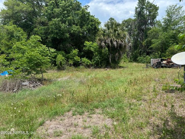 146 KELLEY SMITH SCHOOL Road, Palatka, FL 32177