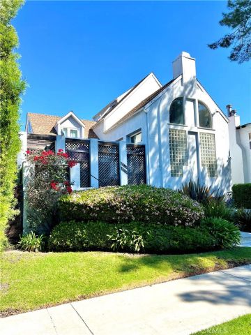 8427 W. 4th St, Los Angeles, CA 90048