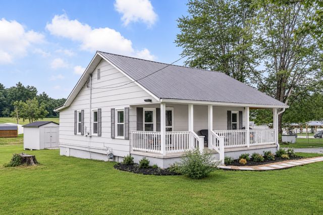 316 Lincoln Rd, Fayetteville, TN 37334