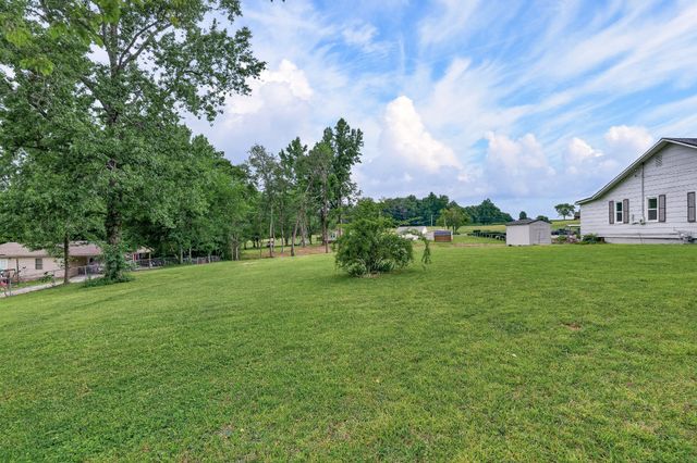 316 Lincoln Rd, Fayetteville, TN 37334
