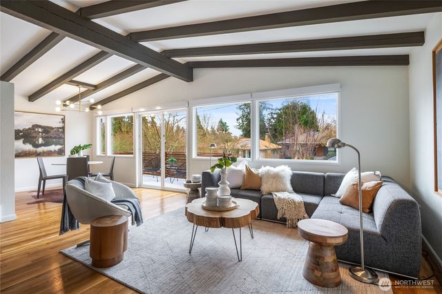 3538 SW Rose Street, Seattle, WA 98126