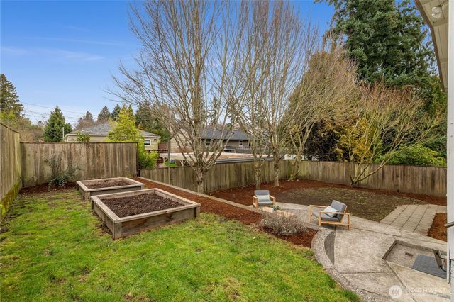 3538 SW Rose Street, Seattle, WA 98126