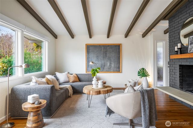 3538 SW Rose Street, Seattle, WA 98126