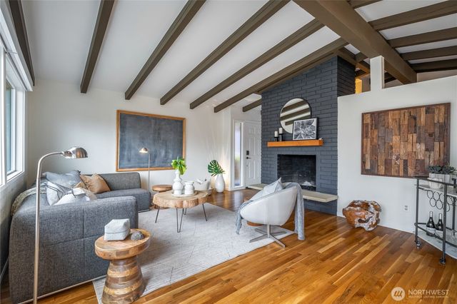 3538 SW Rose Street, Seattle, WA 98126