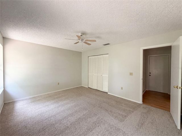 12620 BAY HILL DRIVE, Grand Island, FL 32735
