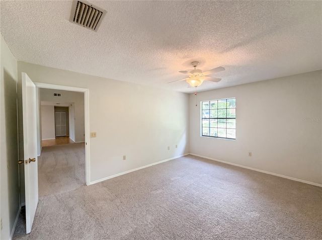 12620 BAY HILL DRIVE, Grand Island, FL 32735