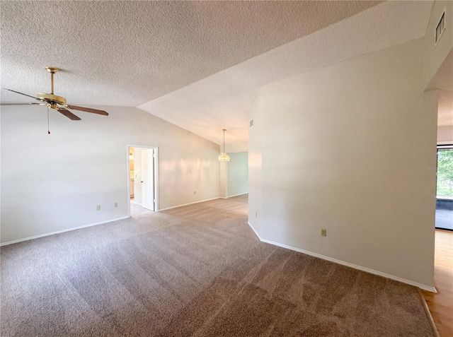 12620 BAY HILL DRIVE, Grand Island, FL 32735