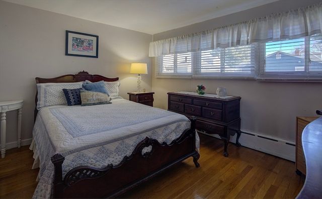 26 Newhall St, Revere, MA 02151