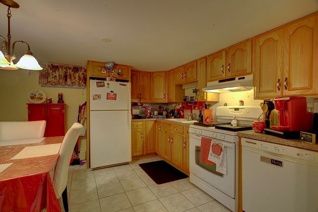 26 Newhall St, Revere, MA 02151