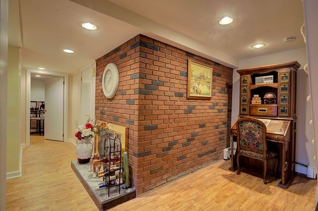 26 Newhall St, Revere, MA 02151