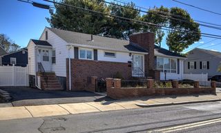 26 Newhall St, Revere, MA 02151