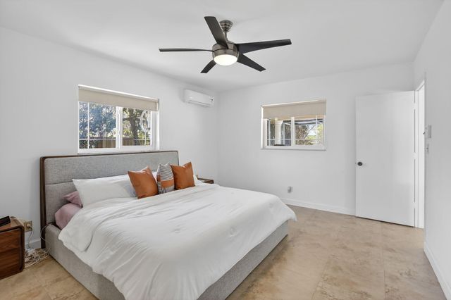 7000 Plantation Road, Plantation, FL 33317