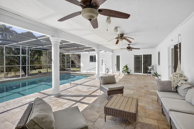 7000 Plantation Road, Plantation, FL 33317