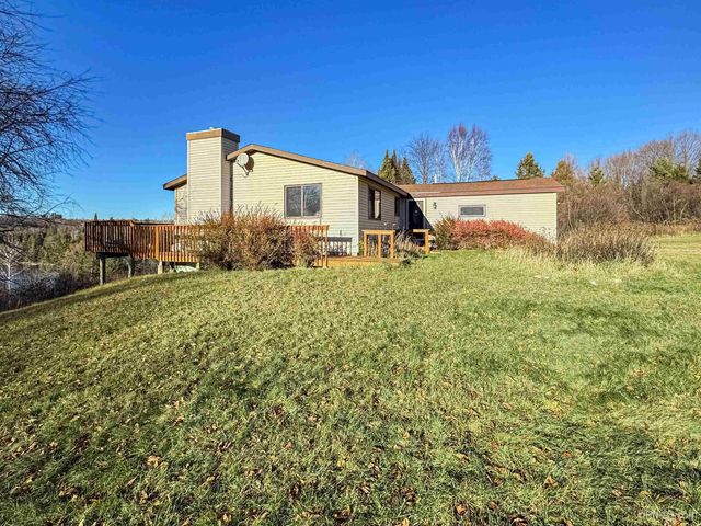 154 Swan Lake Road, Crystal Falls, MI 49920