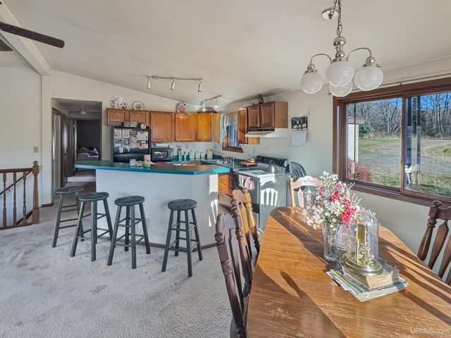 154 Swan Lake Road, Crystal Falls, MI 49920