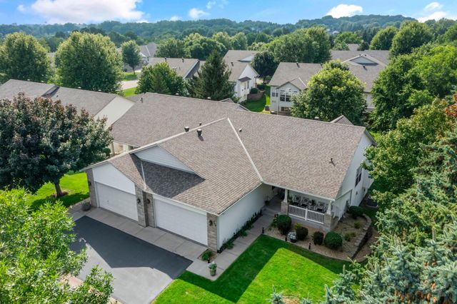 809 Woodduck Drive, Woodbury, MN 55125