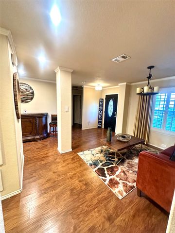 2018 Cedarwood Drive, Lancaster, TX 75134