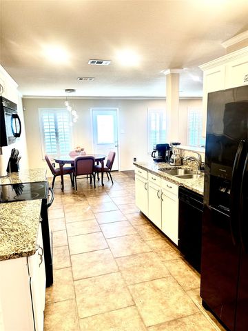 2018 Cedarwood Drive, Lancaster, TX 75134