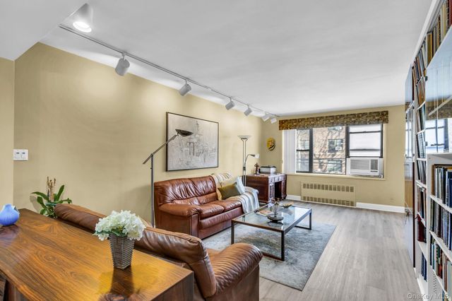 3601 Johnson Avenue 1C, Bronx, NY 10463