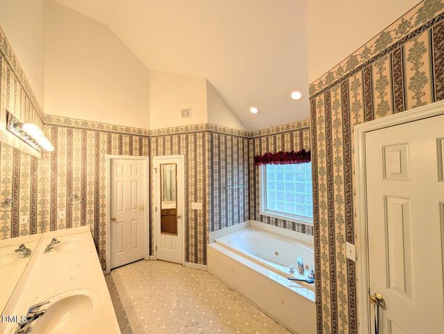 4411 Sun Valley Drive, Durham, NC 27707