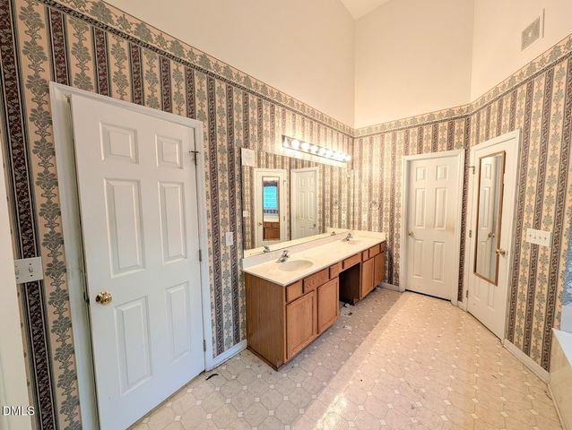 4411 Sun Valley Drive, Durham, NC 27707